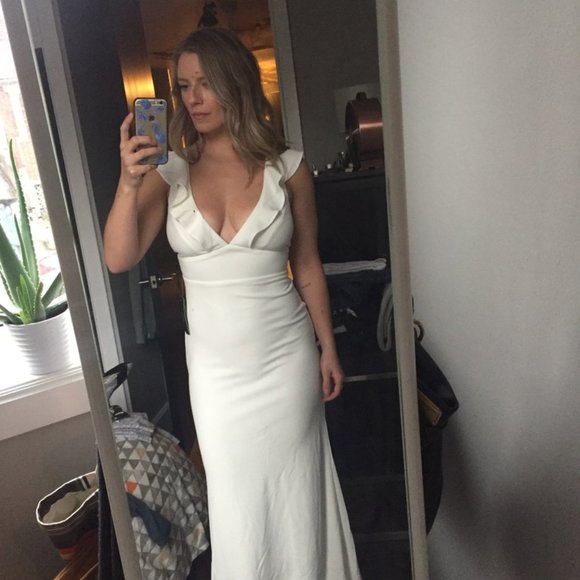 Lulu's White Ruffle Sleeve Full Length Bridesmaid Gown/Dress - Picture 1 of 7